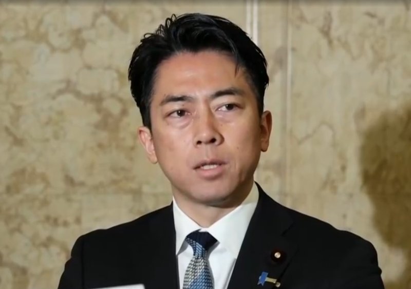  跟风跳坑，“美国不用中国的，我们也不用”_0228100415 新闻 跟风跳坑，“美国不用中国的，我们也不用”_0228100415 新闻