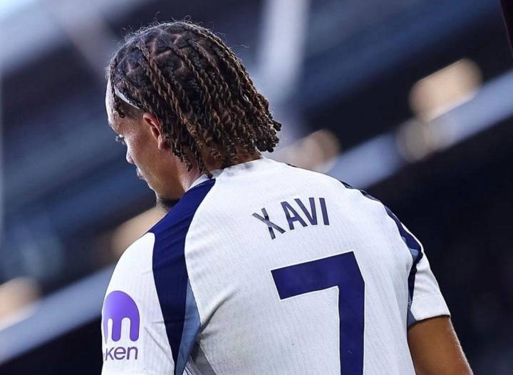 斯基拉曝料,哈维-西蒙斯或将离队;热刺夏窗面临艰难抉择。 体育新闻