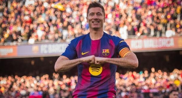  莱万续约前景明朗；家庭稳定胜过金钱诱惑；巴萨仍是首选。 体育新闻 莱万续约前景明朗；家庭稳定胜过金钱诱惑；巴萨仍是首选。 体育新闻