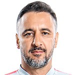  森林客场三球大胜热刺；佩雷拉与球迷共享喜悦，执教首胜意义深远。 体育新闻