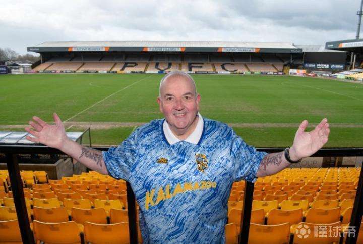  飞镖之神的足球执念：菲尔·泰勒50英镑押注冷门的深层逻辑 体育新闻