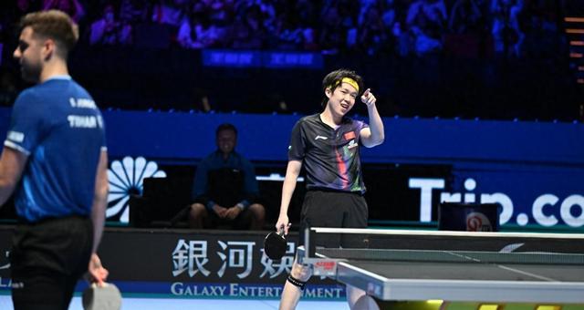  那个撑墙喘气的年轻人，让无数人在深夜里红了眼眶 情感心理