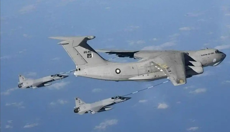  《“枭龙”Block3技术解码：KLJ-7A雷达与霹雳-15E组合如何重塑超视距空战规则》 新闻