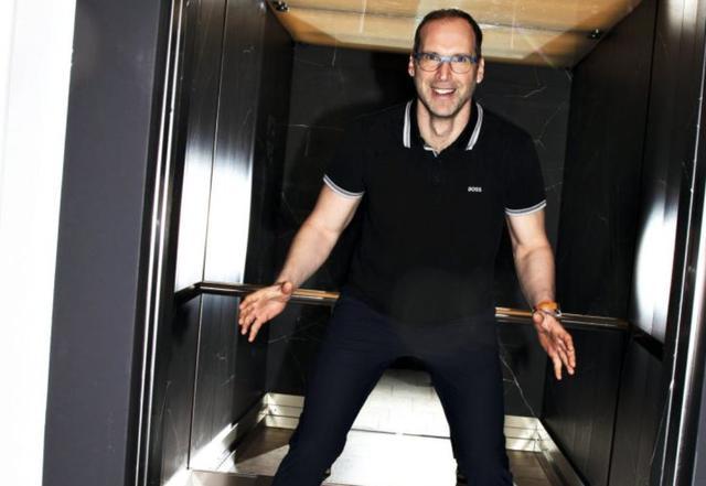 那个从冰冻湖面走向职业赛场的男孩：切赫迟到了二十年的梦想 情感心理