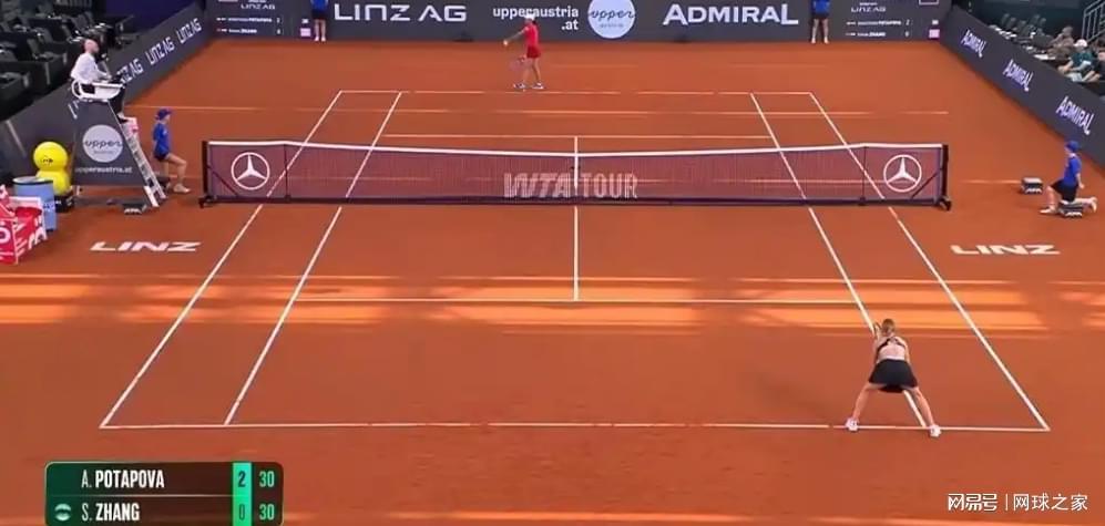  【技术深度】张帅林茨折戟：行李延误背后的训练断层与红土适应难题 体育新闻