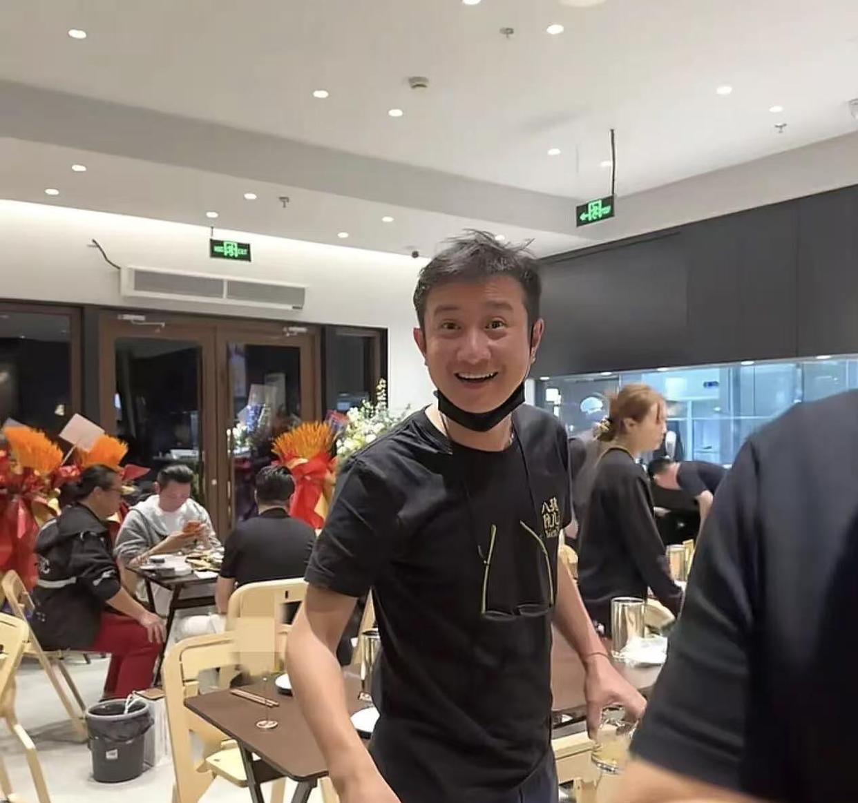  那枚戒指背后的温度：一个41岁男人重新出发的故事 娱乐新闻